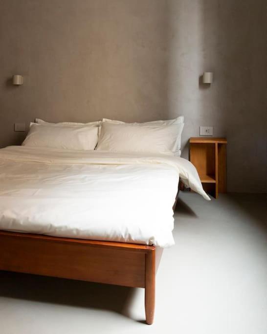 Hod'a Warm Mailand
